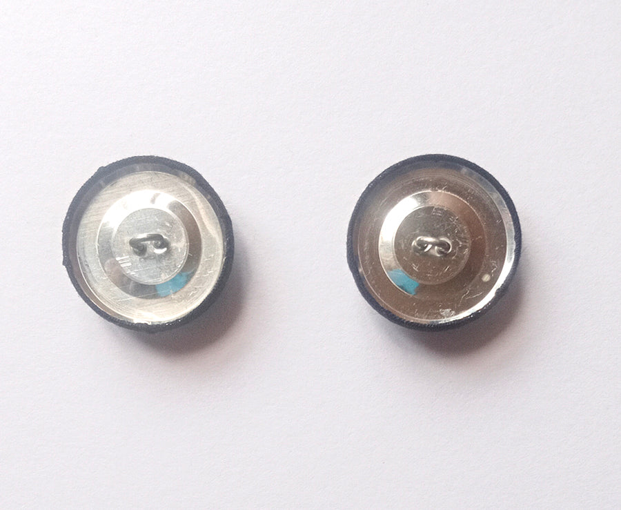 Hand Embroidered Button (set of 2)