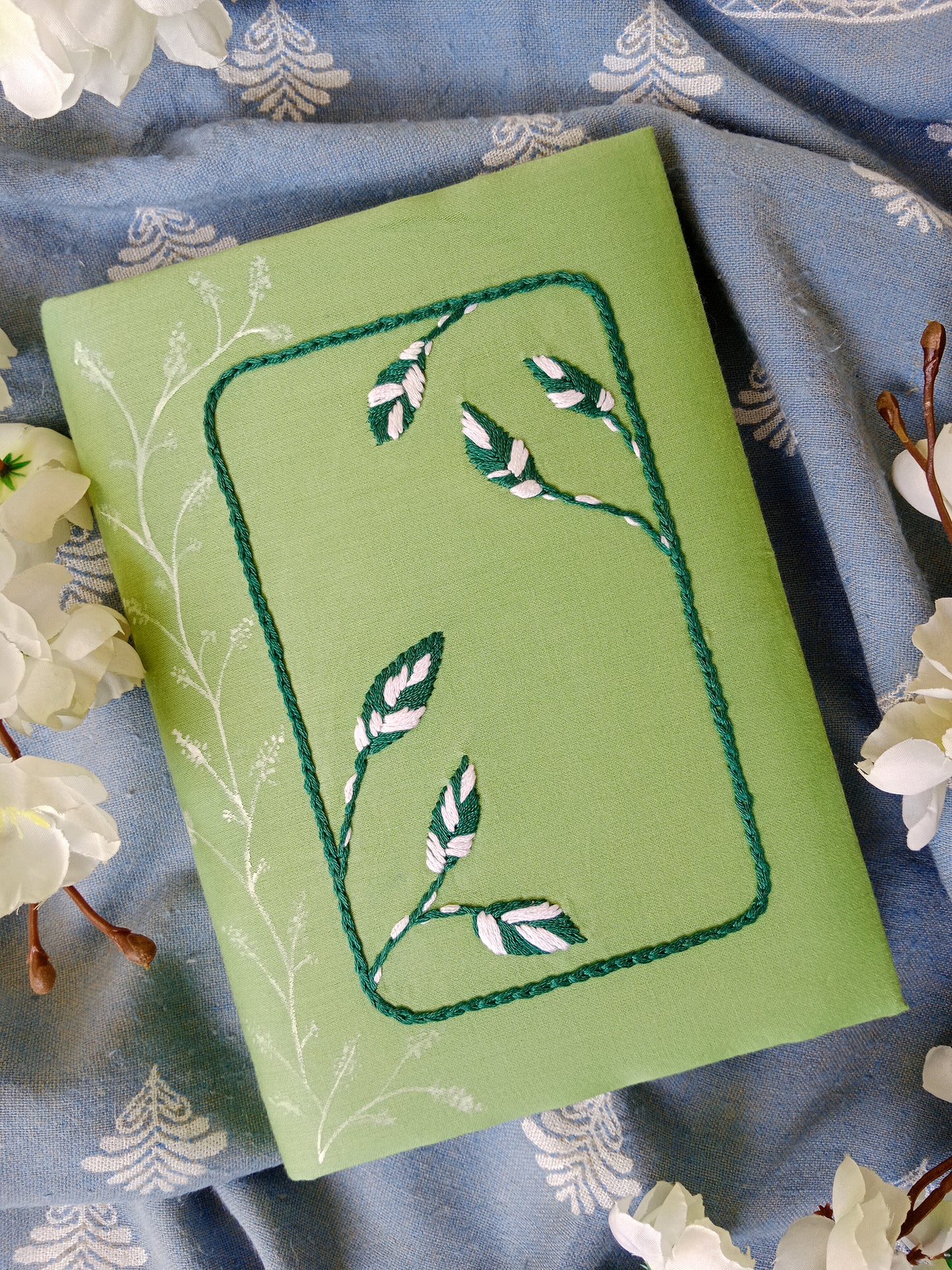 CONTOUR - Hand Embroidered Notebook