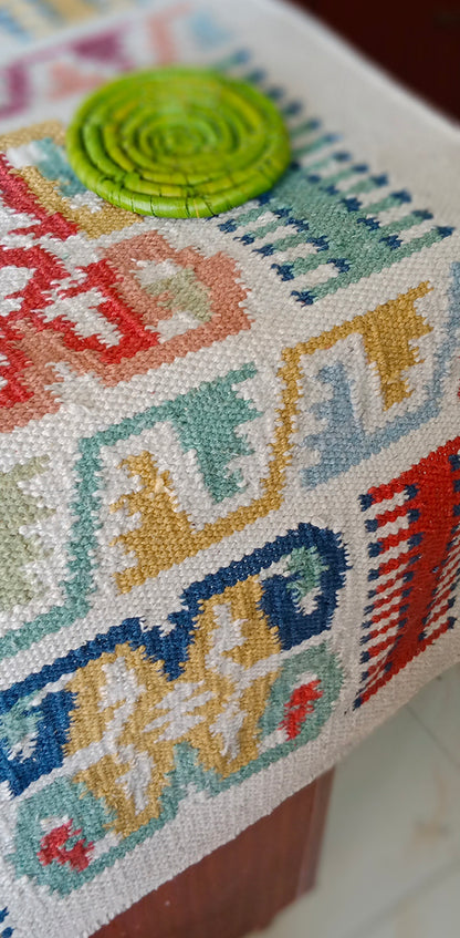 JHIRI  – Woven Runner