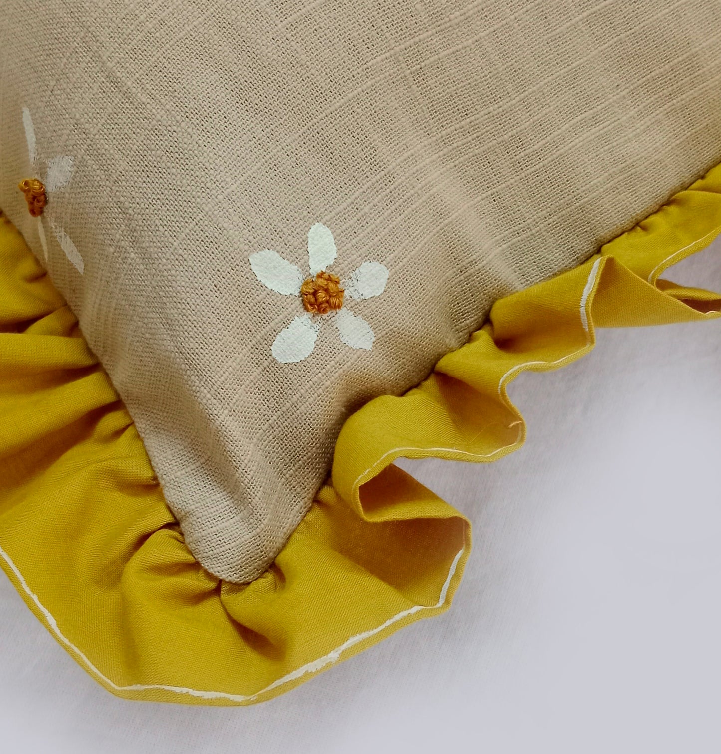 DAISY LOVE-Decor Cushion Cover