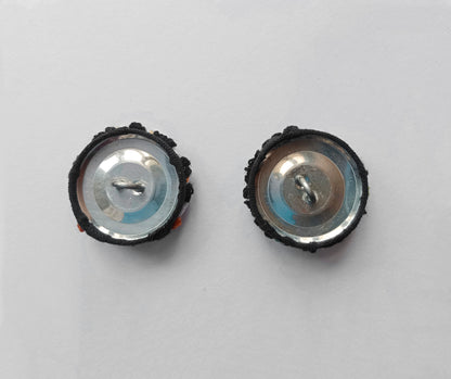 Hand Embroidered Button (set of 2)