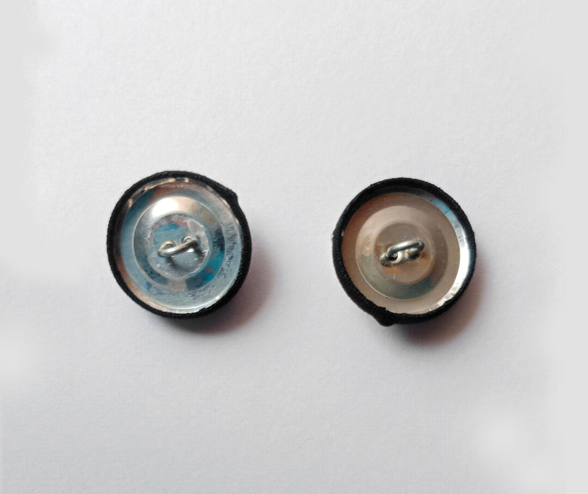 Hand Embroidered Button (set of 2)