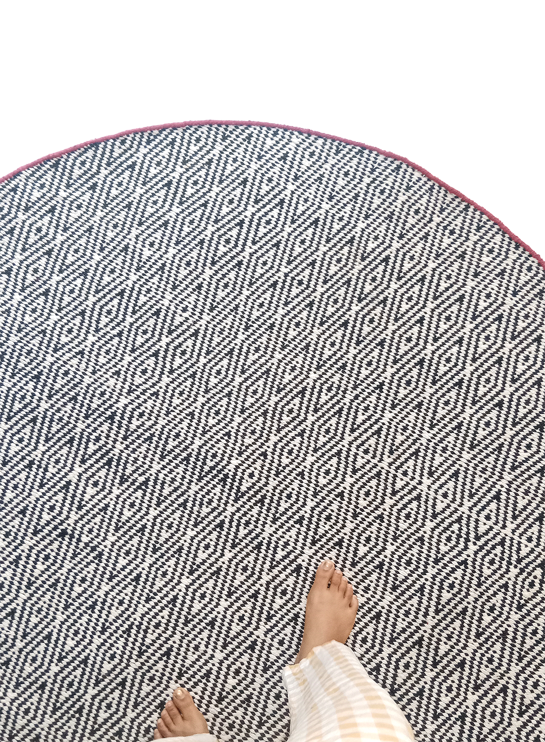 RITMO  – Round Woven Rug